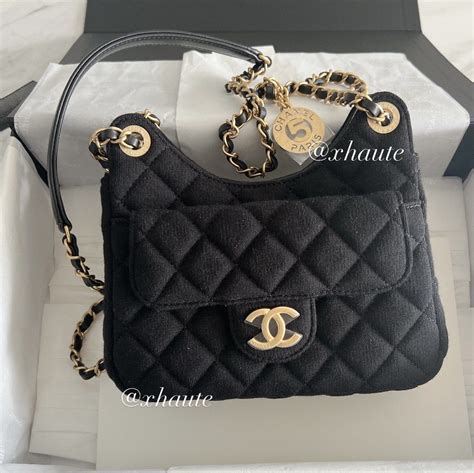 chanel 23c hobo bag